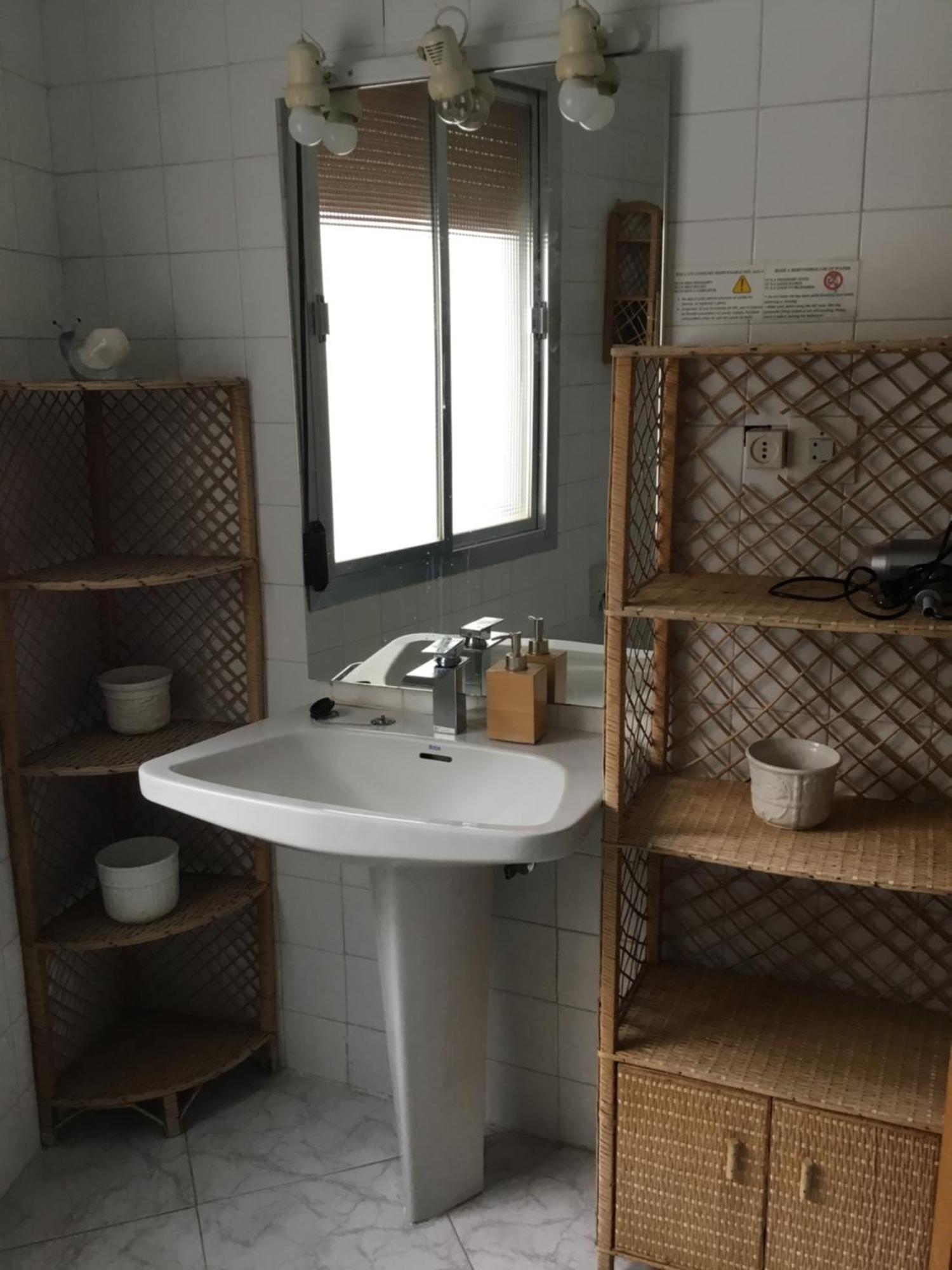 Amueblado De 3 Apartamento